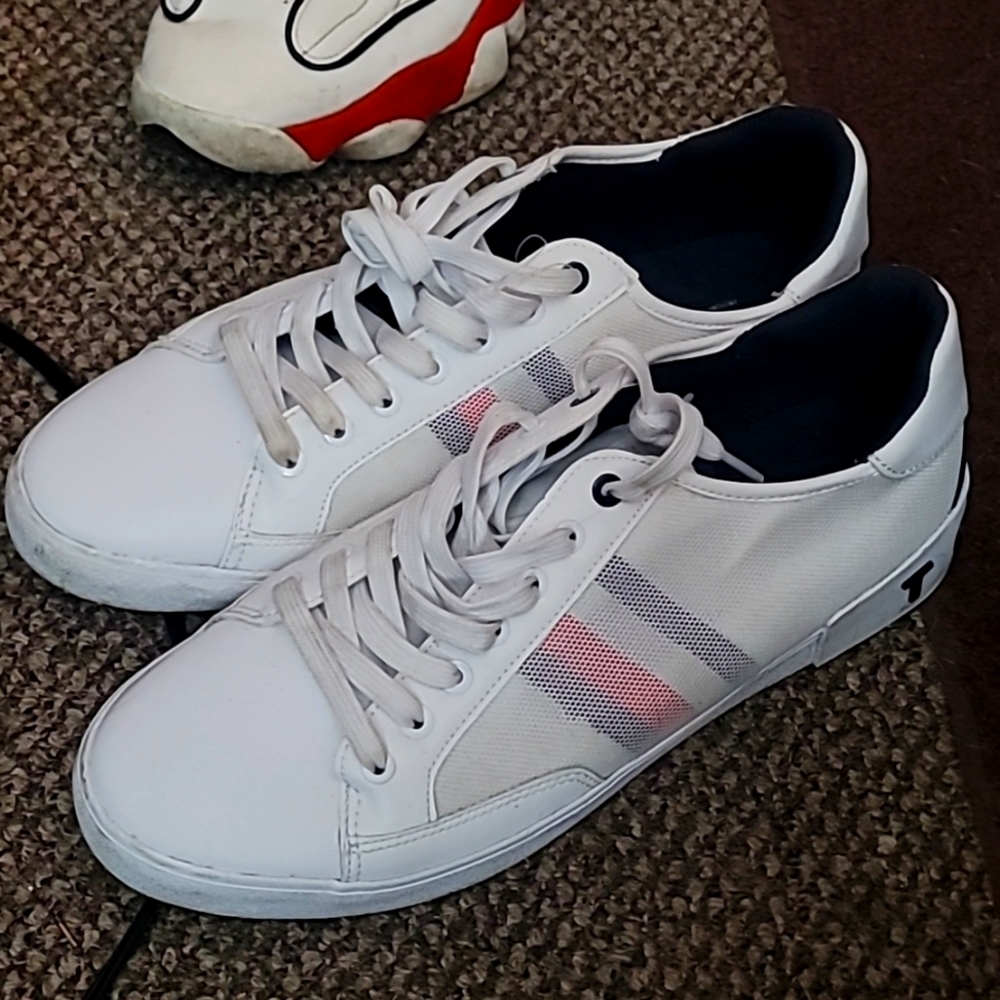 Tommy Hilfiger shoes need gone